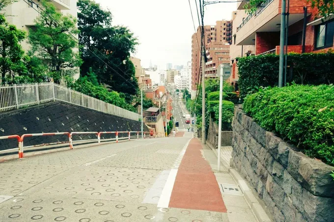 冴えカノに出てくるあの坂を見に行った
