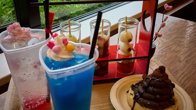 はじめてアニメコラボカフェへいってみた